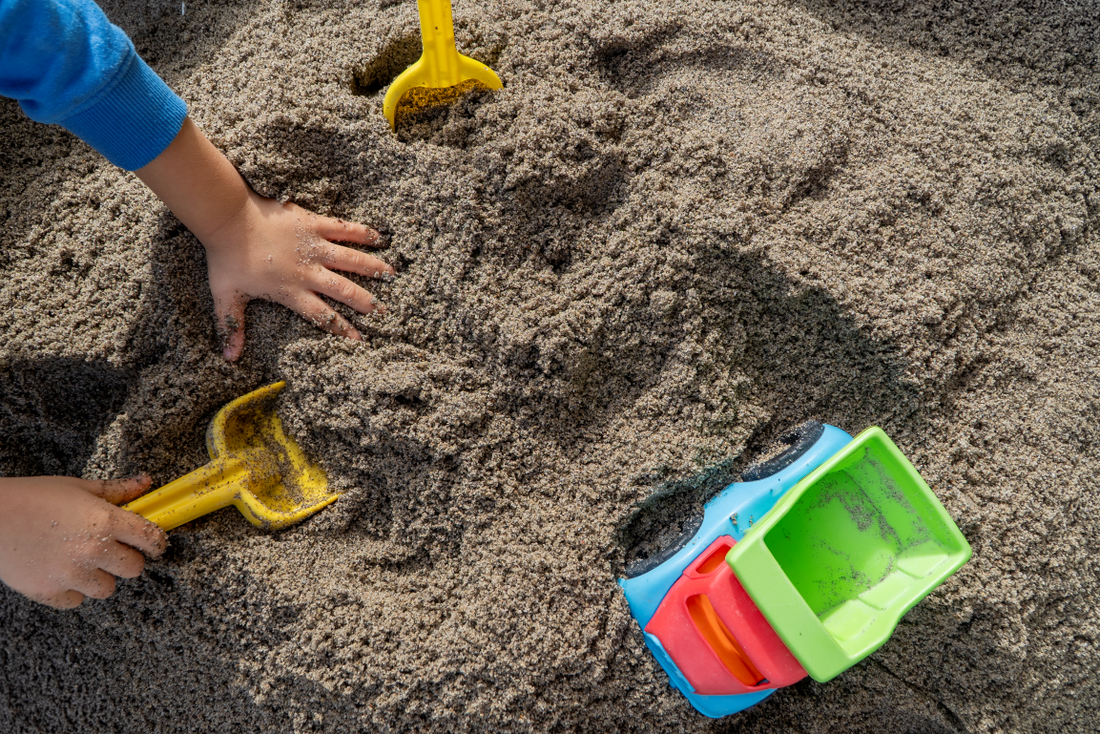 Make a sandpit with Daltons